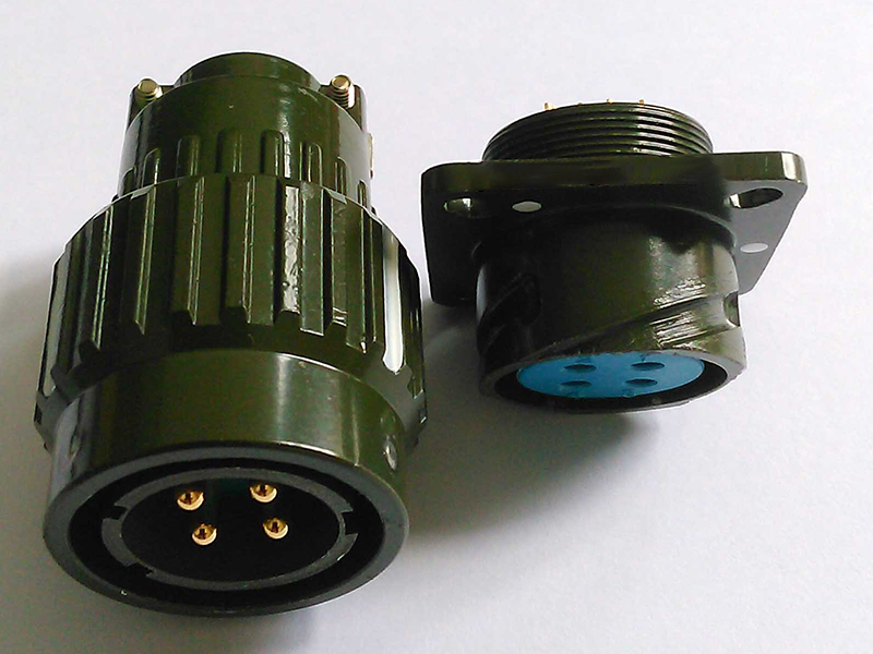 Vantaggi dei connettori militari.